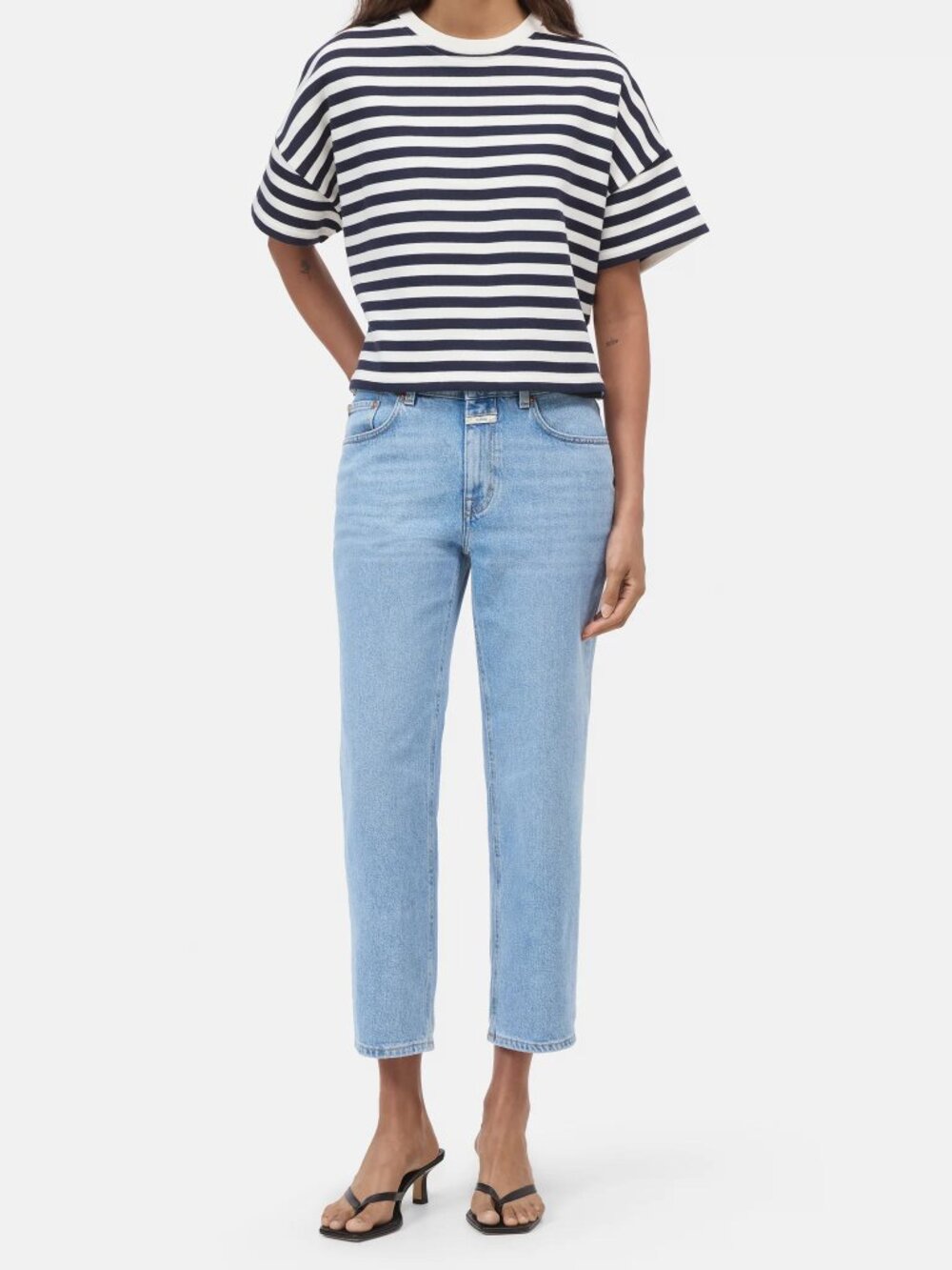 Closed Denim - Straight Jeans - Milo, Size 25, Light Blue Wash